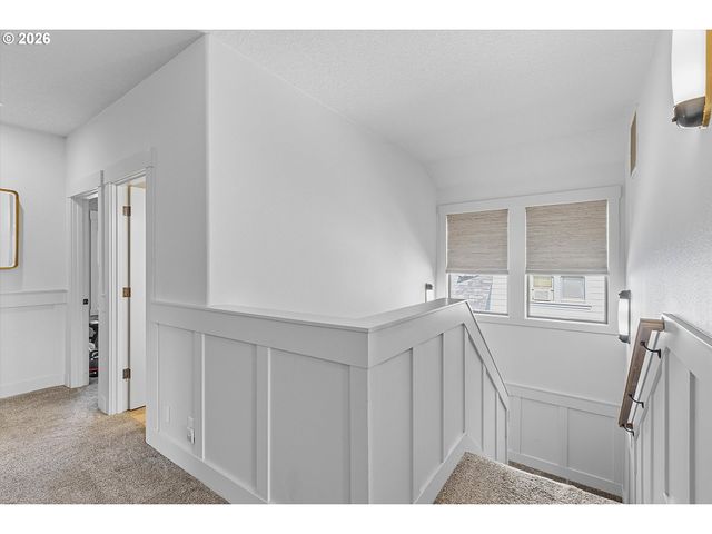 1716 4TH Ave, West Linn, OR 97068