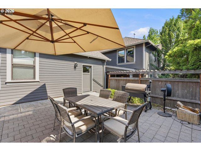 1716 4TH Ave, West Linn, OR 97068