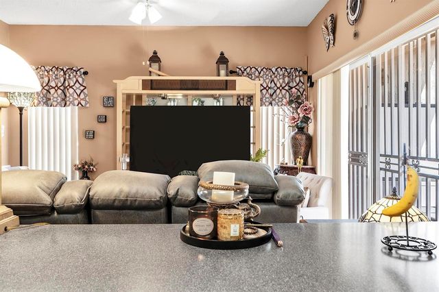 16637 NW 73rd Place, Miami Lakes, FL 33014