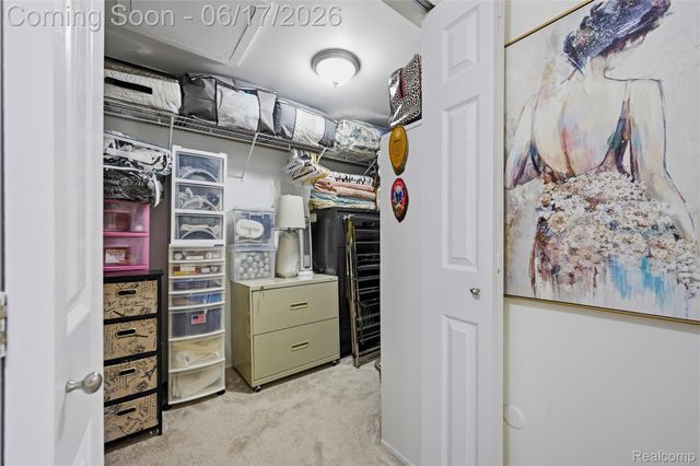 29792 City Center Drive 4, Warren, MI 48093