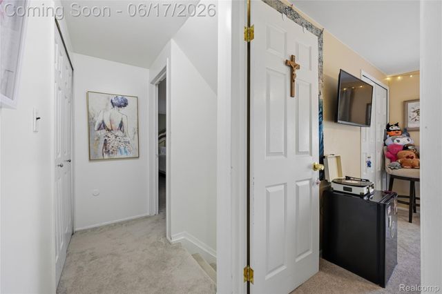 29792 City Center Drive 4, Warren, MI 48093