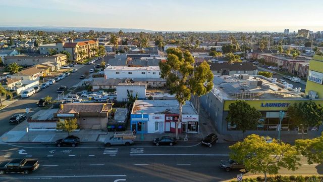 3381 87 El Cajon Boulevard, San Diego, CA 92104