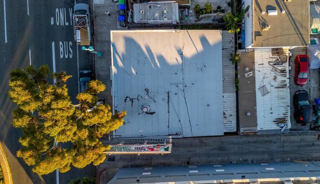 3381 87 El Cajon Boulevard, San Diego, CA 92104