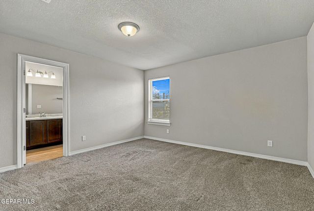 14548 Faxon Yucca, Horizon City, TX 79928