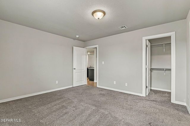 14548 Faxon Yucca, Horizon City, TX 79928