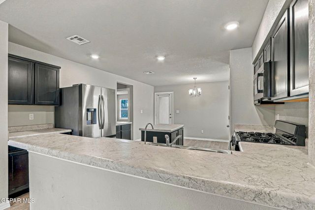 14548 Faxon Yucca, Horizon City, TX 79928