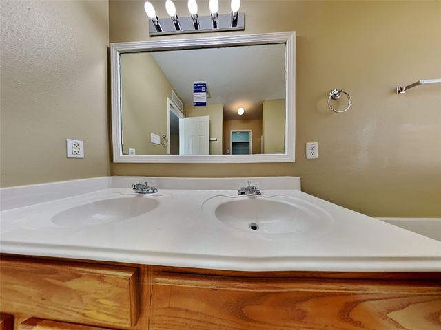 6815 Baron Gate Court, Spring, TX 77379