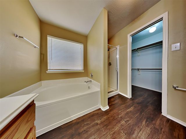 6815 Baron Gate Court, Spring, TX 77379