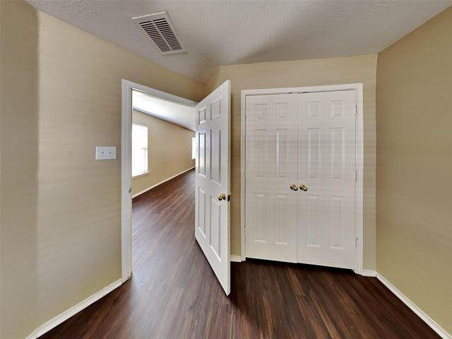 6815 Baron Gate Court, Spring, TX 77379