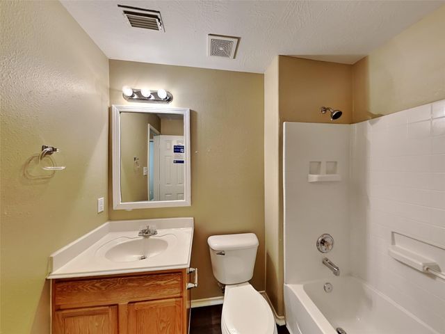 6815 Baron Gate Court, Spring, TX 77379