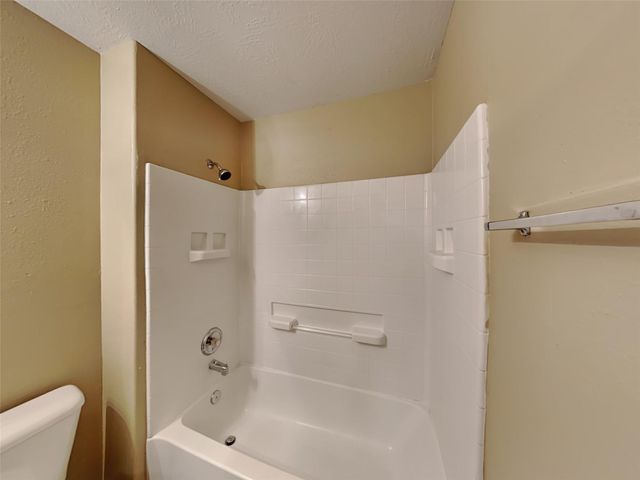 6815 Baron Gate Court, Spring, TX 77379