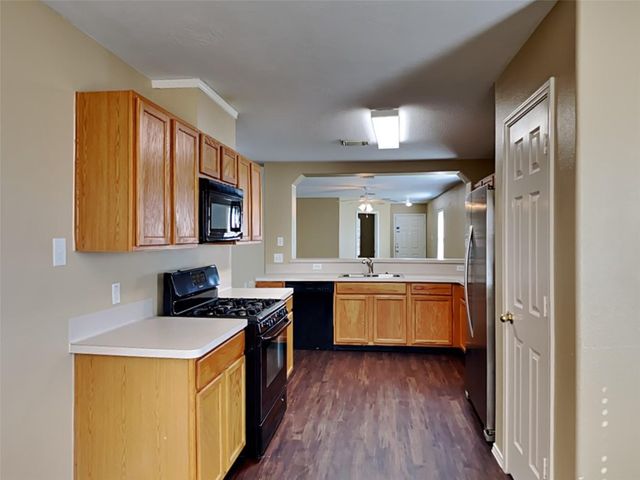 6815 Baron Gate Court, Spring, TX 77379