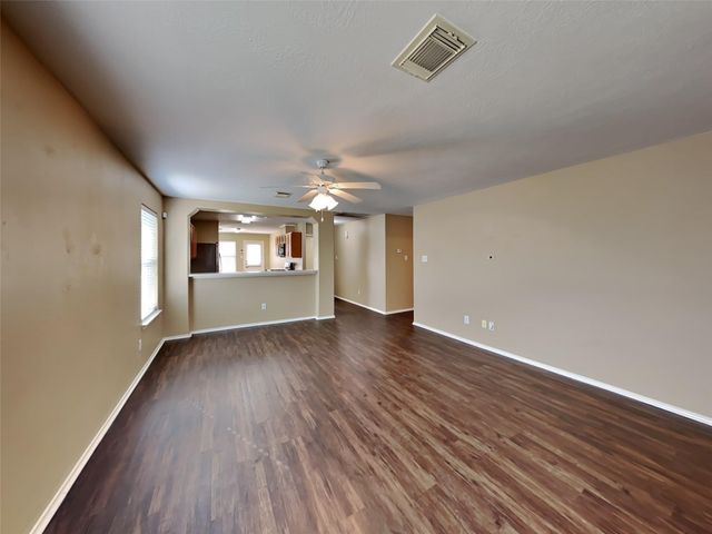 6815 Baron Gate Court, Spring, TX 77379