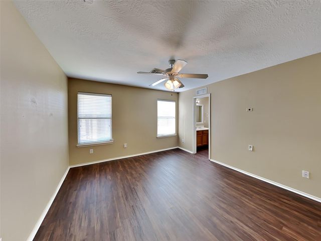 6815 Baron Gate Court, Spring, TX 77379