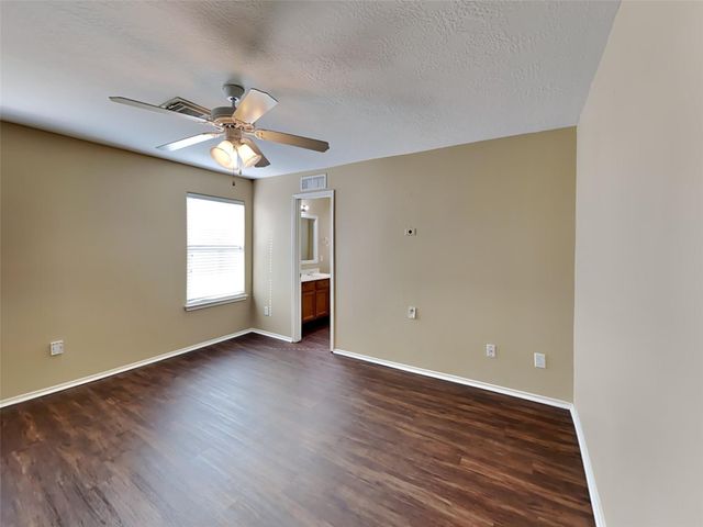 6815 Baron Gate Court, Spring, TX 77379