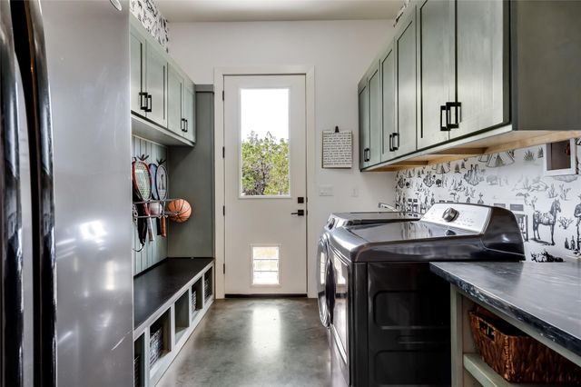 329 Calvary CV, Dripping Springs, TX 78620