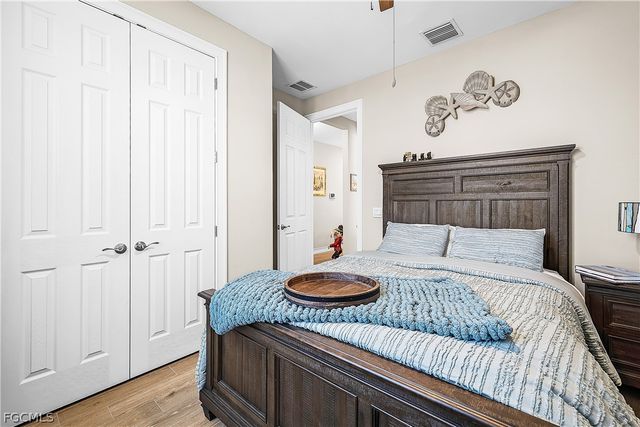 316 Spring Hill Lake LOOP, Cape Coral, FL 33993