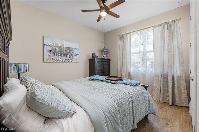 316 Spring Hill Lake LOOP, Cape Coral, FL 33993