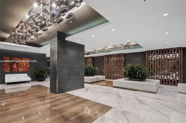 400 Sunny Isles Boulevard 2004, Sunny Isles Beach, FL 33160