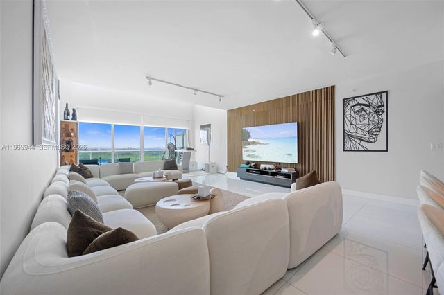 400 Sunny Isles Boulevard 2004, Sunny Isles Beach, FL 33160