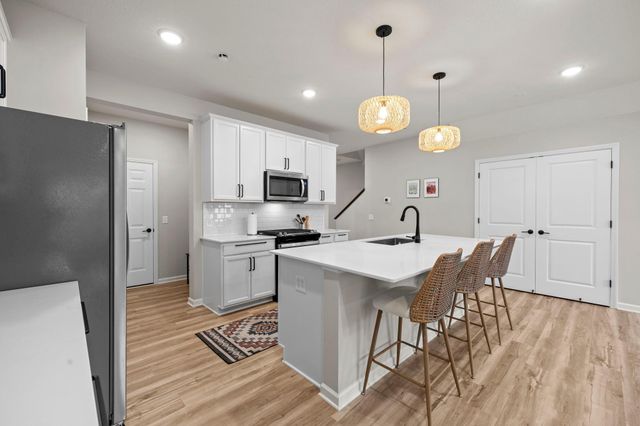 4901 Avery Court, Eagan, MN 55123