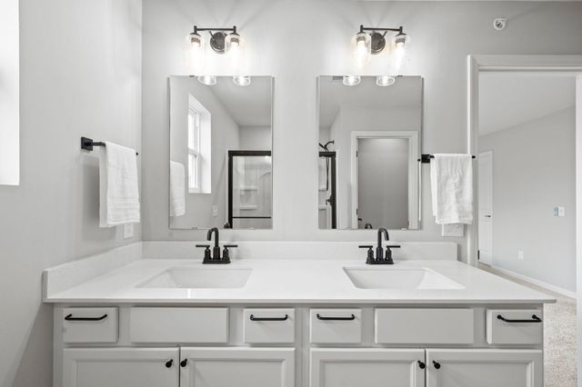 4901 Avery Court, Eagan, MN 55123