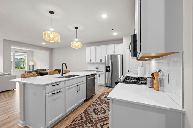 4901 Avery Court, Eagan, MN 55123