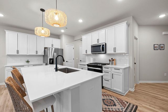 4901 Avery Court, Eagan, MN 55123