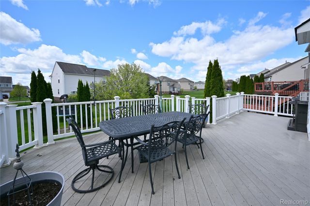 57813 Cider Mill Drive, Lyon Charter Township, MI 48165