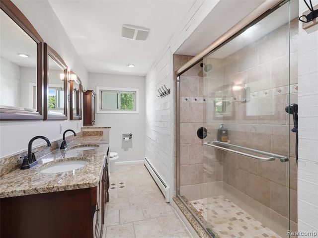 39582 Burton Drive, Novi, MI 48375