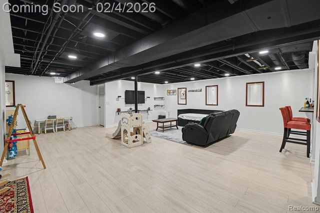 2314 Brigantine, Commerce Twp, MI 48382