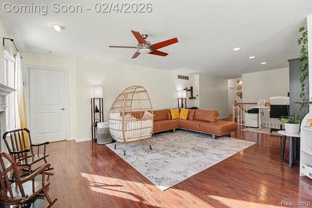 2314 Brigantine, Commerce Twp, MI 48382