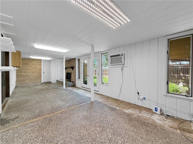 344 Palmetto St, Corpus Christi, TX 78412