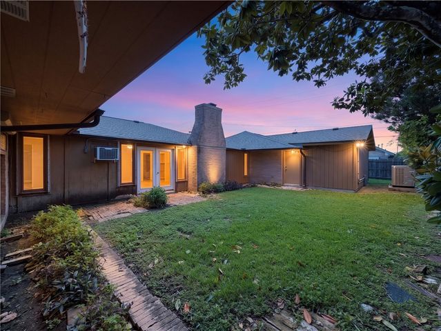 344 Palmetto St, Corpus Christi, TX 78412