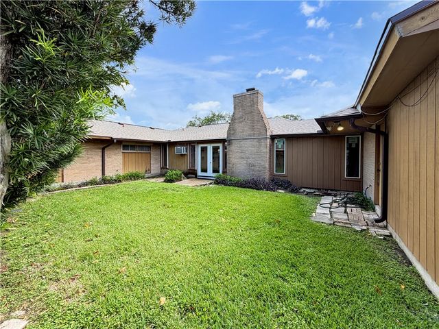 344 Palmetto St, Corpus Christi, TX 78412