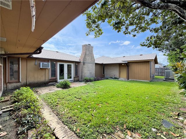 344 Palmetto St, Corpus Christi, TX 78412