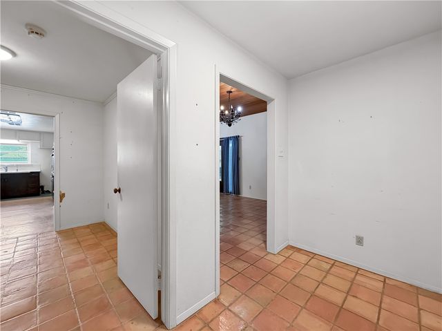 344 Palmetto St, Corpus Christi, TX 78412