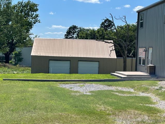 16042 S 97th West Avenue, Sapulpa, OK 74066