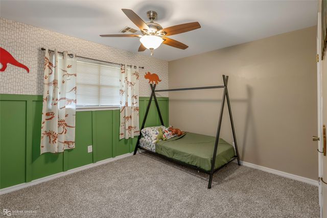 302 Greenacres Boulevard, Bossier City, LA 71111