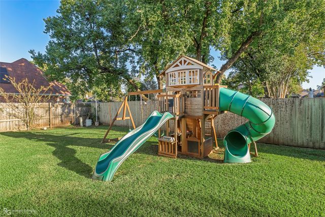 302 Greenacres Boulevard, Bossier City, LA 71111