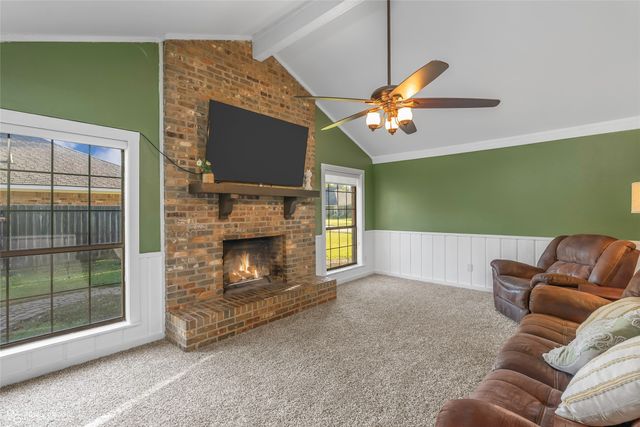 302 Greenacres Boulevard, Bossier City, LA 71111