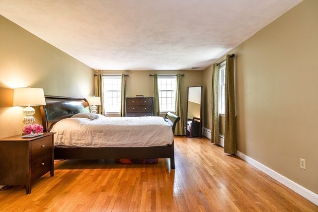 15 Juniper Lane, Dover, MA 02030