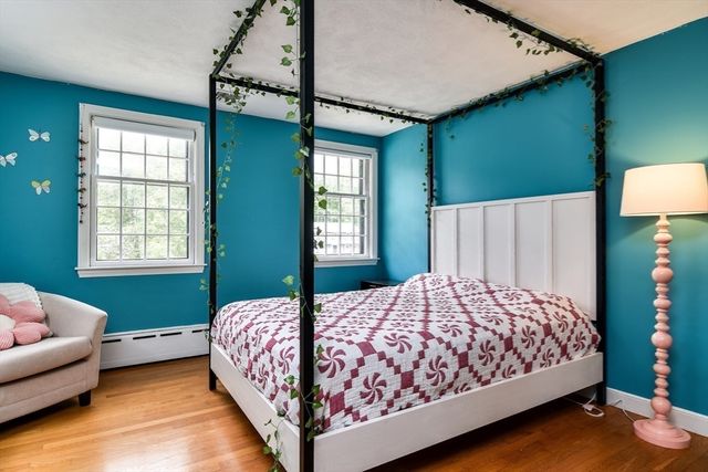 15 Juniper Lane, Dover, MA 02030