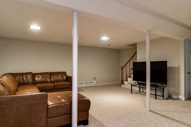 15 Juniper Lane, Dover, MA 02030