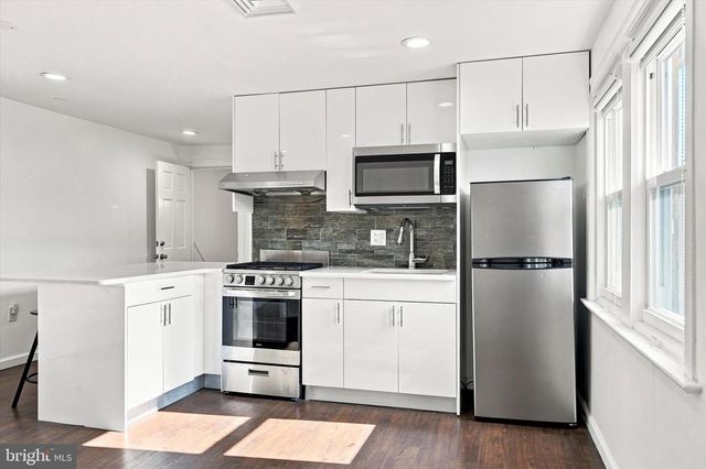 4518 WALNUT ST, Philadelphia, PA 19139