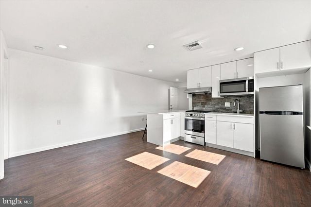 4518 WALNUT ST, Philadelphia, PA 19139
