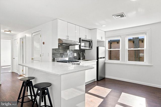 4518 WALNUT ST, Philadelphia, PA 19139