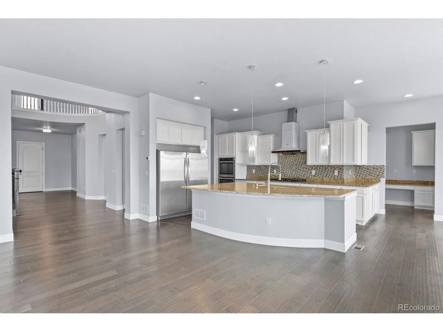 9781 Cantabria Pt, Lone Tree, CO 80124