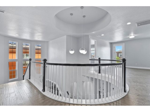 9781 Cantabria Pt, Lone Tree, CO 80124