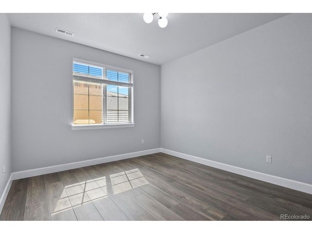9781 Cantabria Pt, Lone Tree, CO 80124